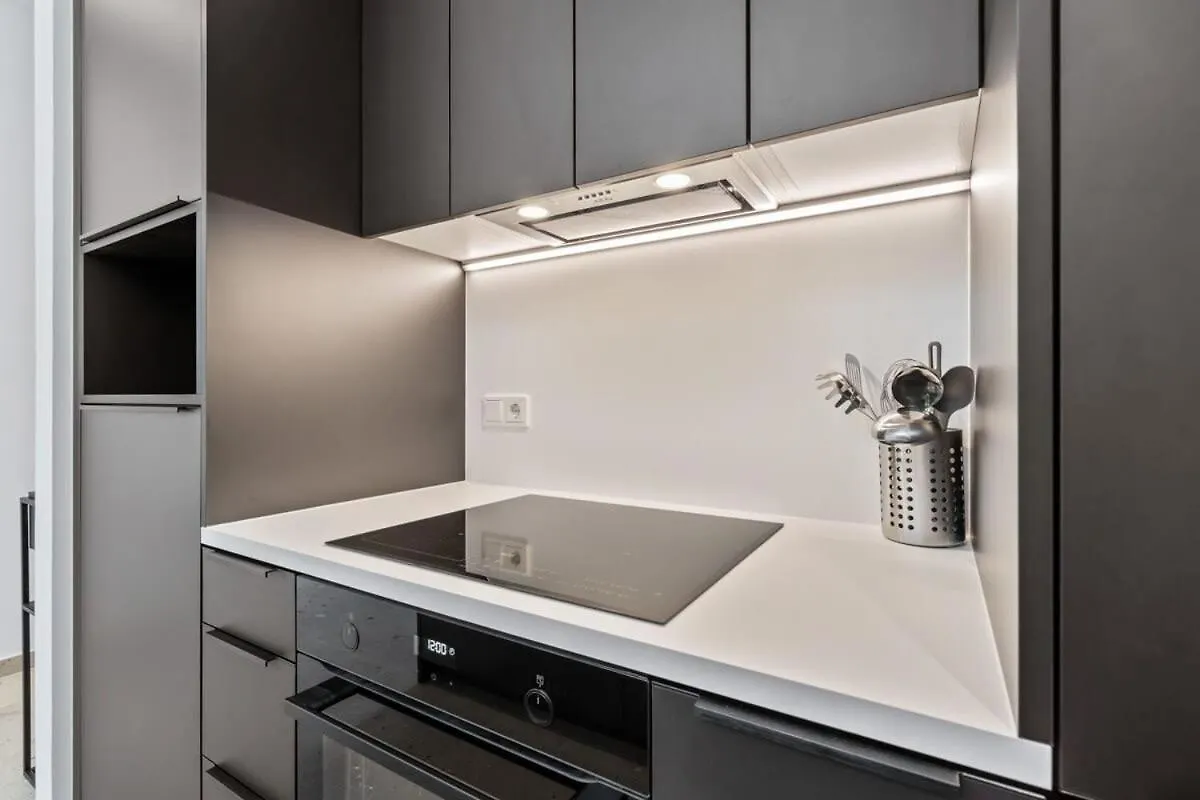 Appartamento Luxurious 2Br Apt With Balcony In Lussemburgo